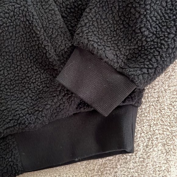 Zyia Active Size M Black/Cheetah Print Teddy Bomber Jacket - Picture 8 of 11